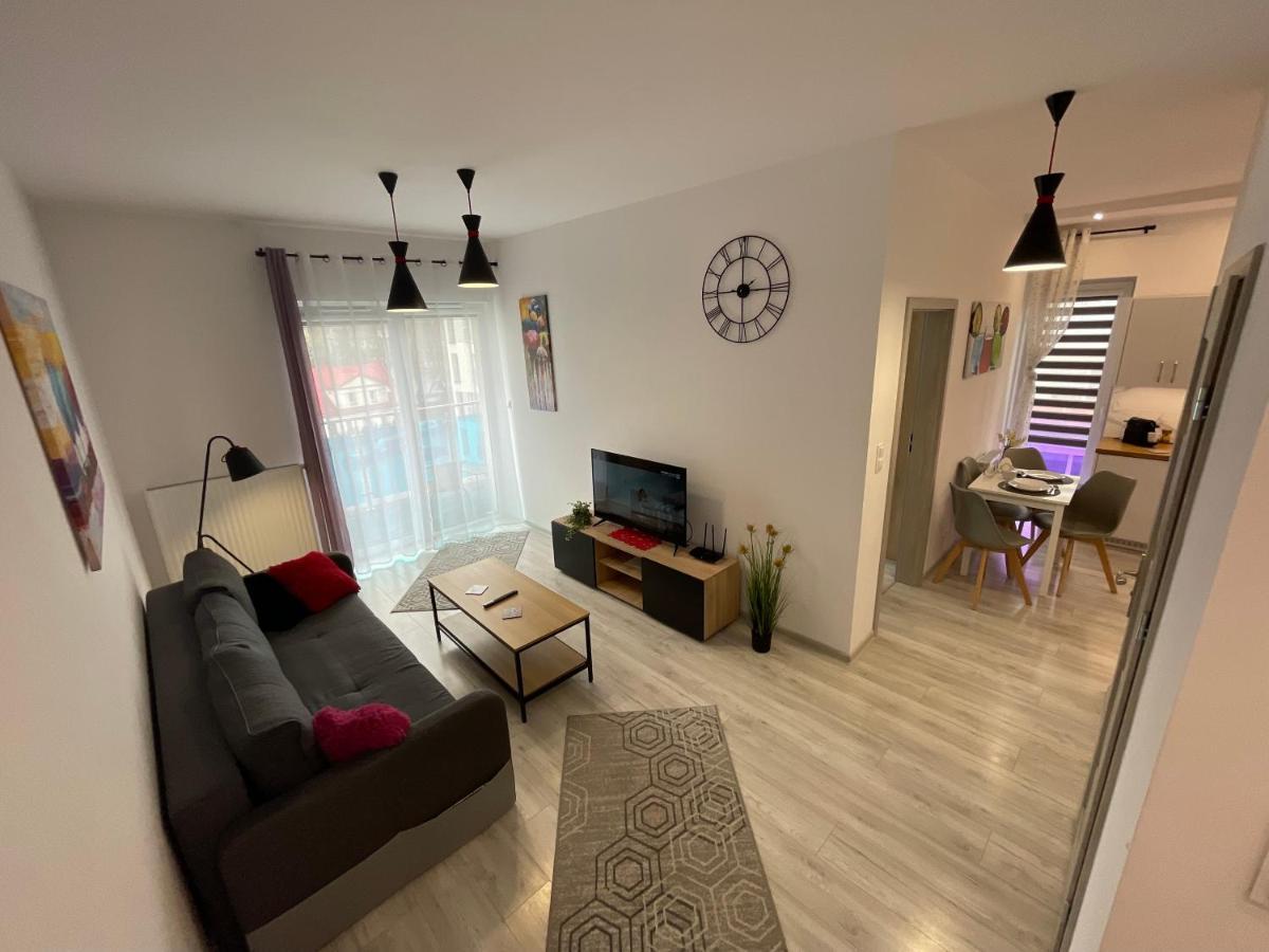 Apartament Nowoczesny Komfortowy Kustronia Z Garazem Balkonem Wanna Bielsko-Biała Dış mekan fotoğraf